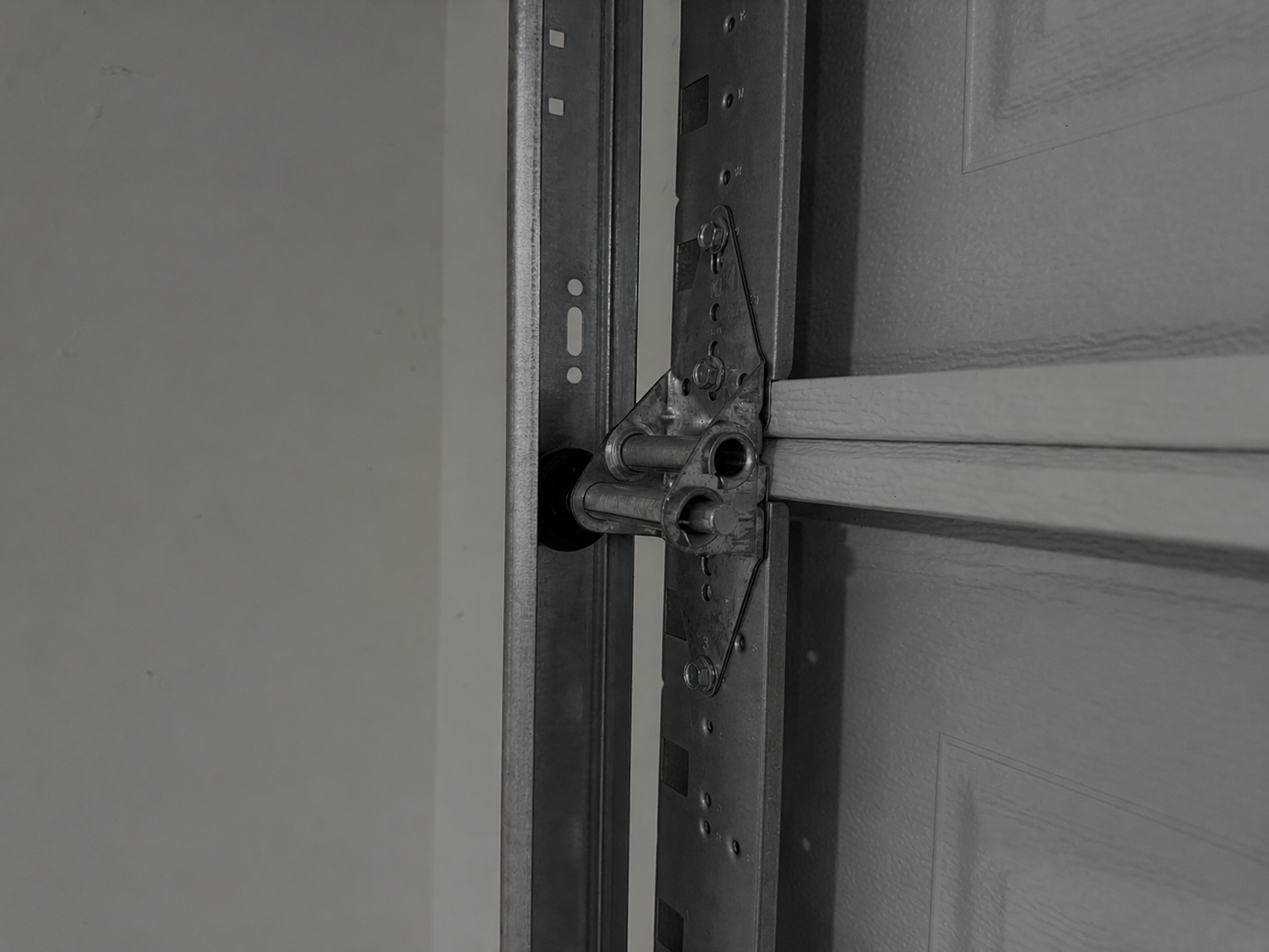 Garage door roller repair Greenville SC